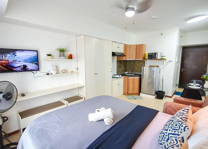 Aparthotel Deluxe Unit Inside It Park 12 Cebu